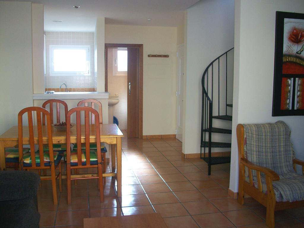 Apartamentos Par Tres - Oliva Nova Номер фото