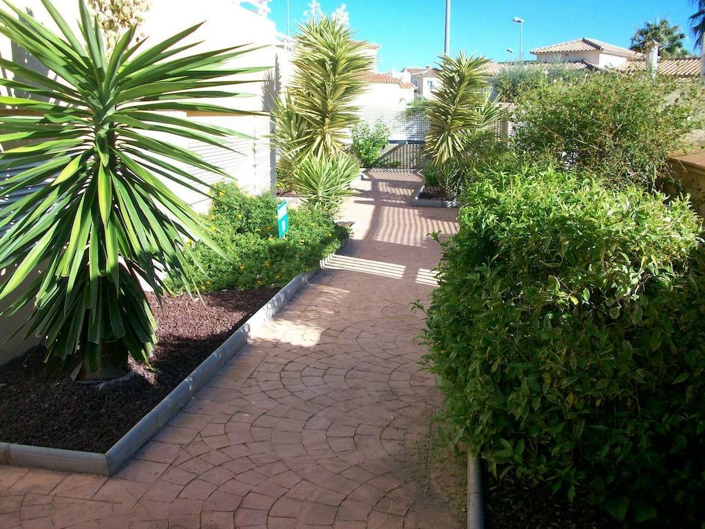 Apartamentos Par Tres - Oliva Nova Номер фото